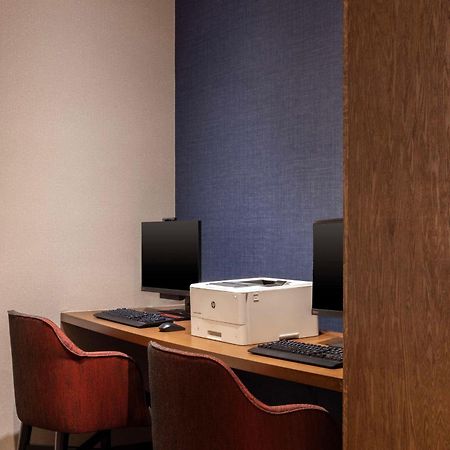 Hyatt Place Orlando Airport Екстериор снимка