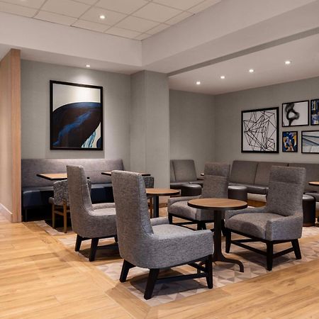 Hyatt Place Orlando Airport Екстериор снимка