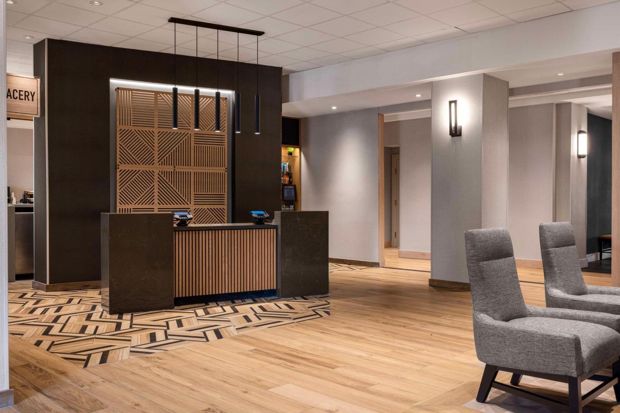 Hyatt Place Orlando Airport Екстериор снимка
